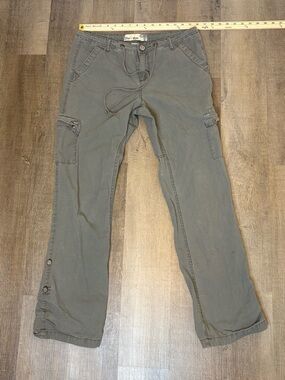 True Grit Men's Cargo Pants in Olive